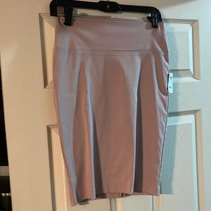 Beige skirt in a medium size